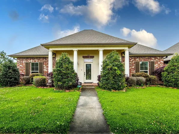 135 Shay Dr, Houma, LA 70360