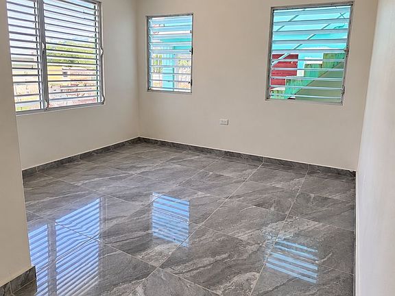 2nd image of Sector El Cerro Solar #F-6