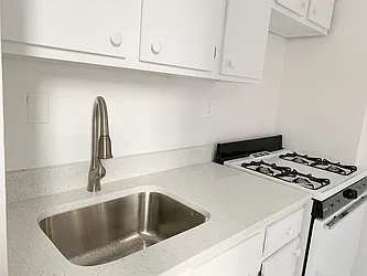 Rented by Bedford Realty USA Corp