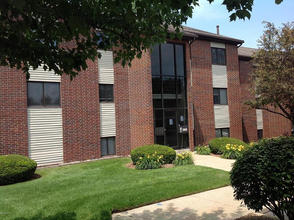 1st image of 3400 Devonwood Hls NE APT A