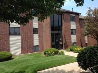 3400 Devonwood Hls NE APT A, Grand Rapids, MI 49525