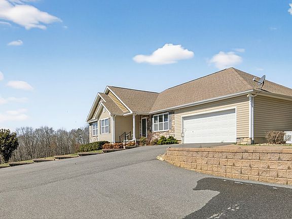 5th image of 1955B Joy Ranch Rd