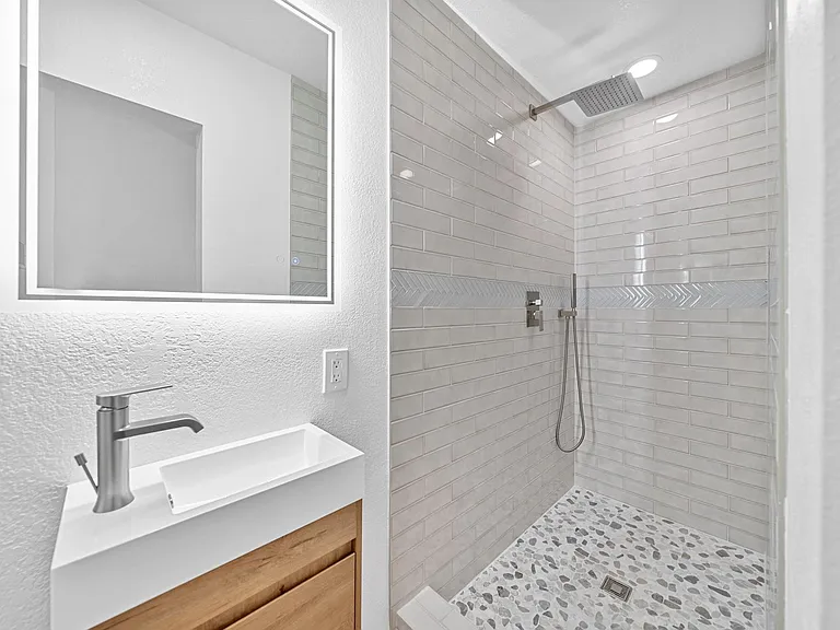 1101 Colusa St #3 — Photo 37