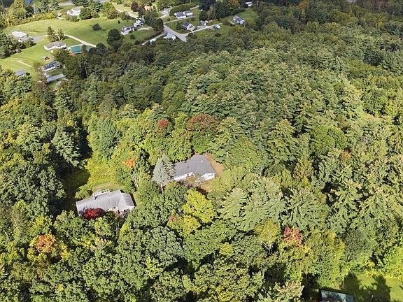 5th image of 261 Skyboro Road