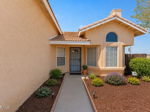 1645 E Kettering St, Lancaster, CA 93535