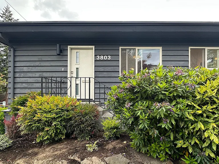 3803 Carr Pl N — Photo 12