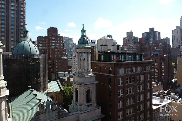 Sold by Fox Residential Group | media 24