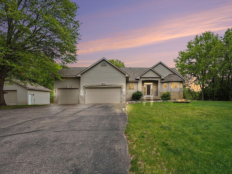 1st image of 3180 185th Ln NE