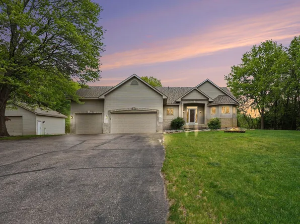 3180 185th Ln NE, East Bethel, MN 55092