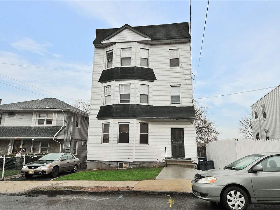 1st image of 51 Stewart Ave