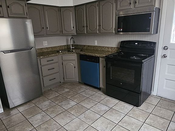 4th image of 4511 Hunt Rd