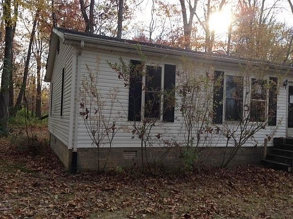 2nd image of 792 Halle Dr
