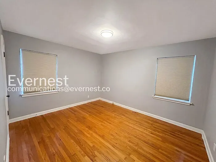 5436 Bancroft Ave — Photo 14