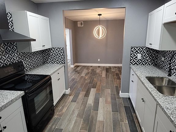 4th image of 105 N Los Robles Dr