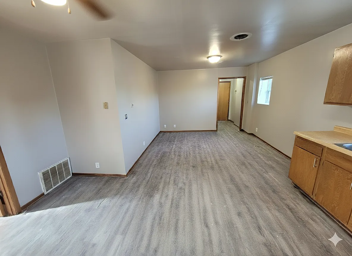 2 bed, 750 sqft, $795 — Photo 1