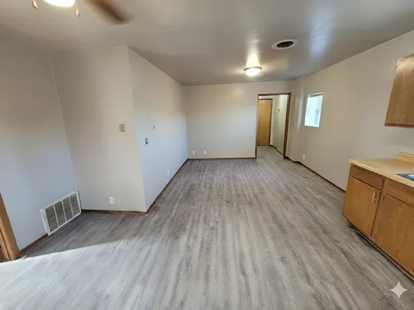 103 Grand Ave E #1, Grand Meadow, MN 55936