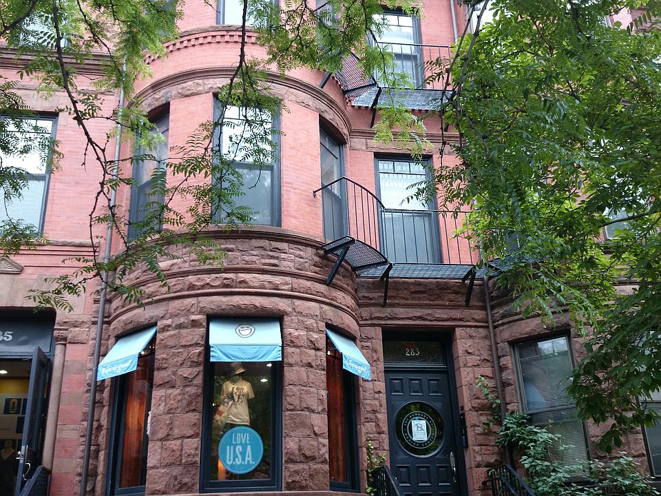 2nd image of 283 Newbury St Ste 1