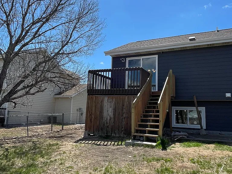 1210 Clover Ridge Ct — Photo 37