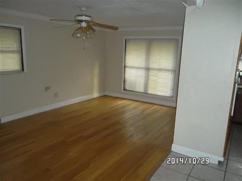 2nd image of 9243 Hampton Way
