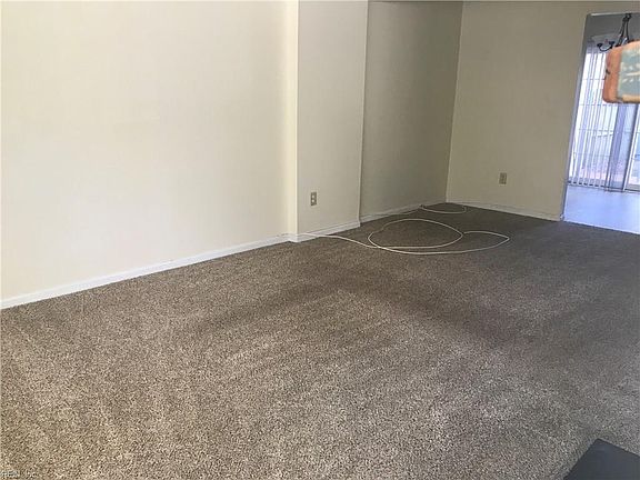 2nd image of 1127 Old Denbigh Blvd