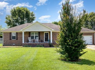 2308 Forrest Fields Dr, Chapel Hill, TN 37034