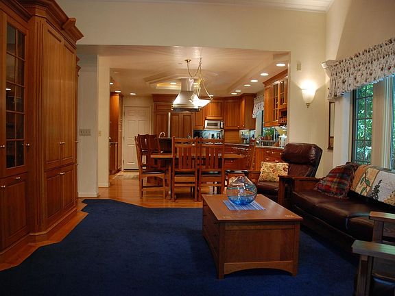 2nd image of 10479 Heney Creek Pl