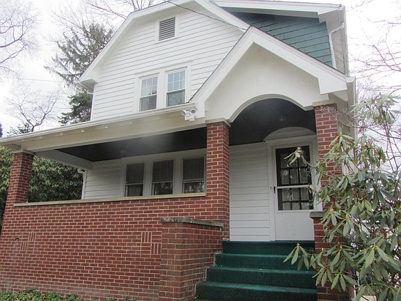 3rd image of 931 Beechwood Blvd