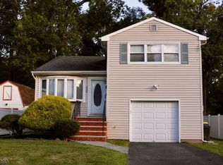 649 Parkview Ave, North Plainfield, NJ
