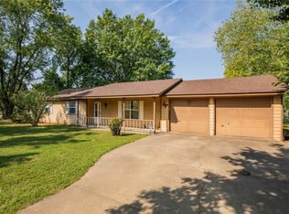 11511 Landers Rd, Rogers, AR 72756