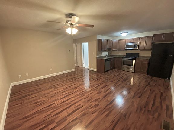 3rd image of 518 Hillsboro Ave APT 12