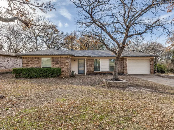 500 Lake Crest Pkwy, Azle, TX 76020