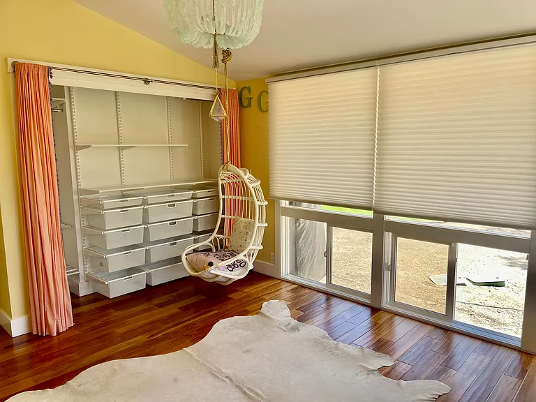 34 Hollins Dr — Photo 22