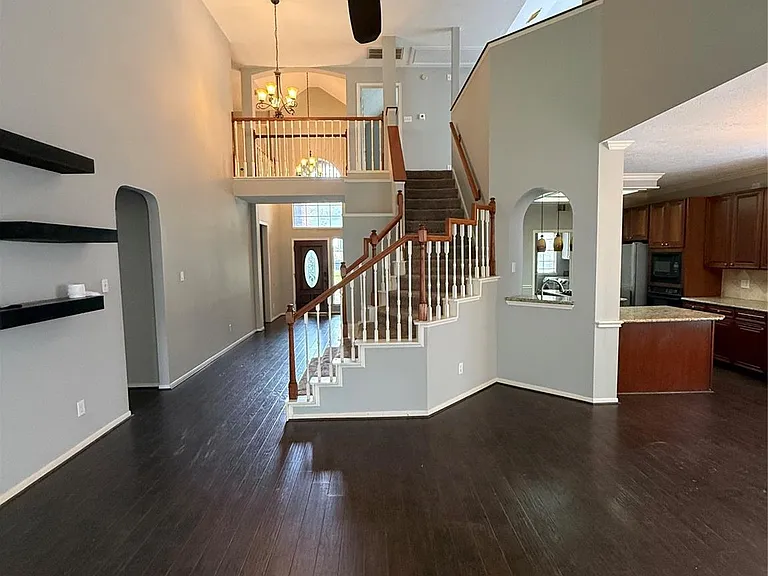 1927 Kelona Dr — Photo 9