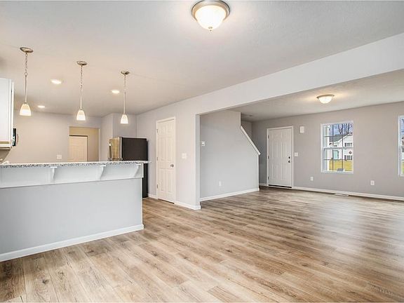 5th image of 5170 Lake Pines Ct