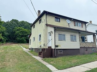713 Railroad St, Windber, PA 15963