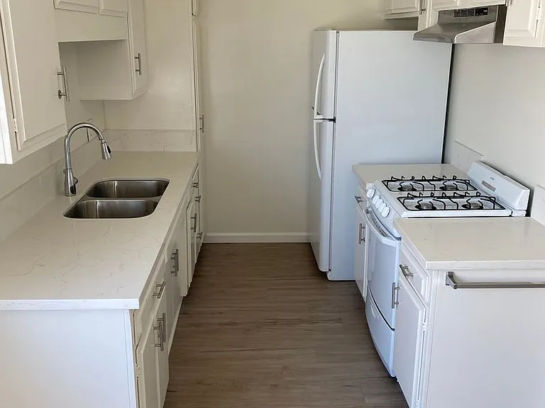 M701 — Photo 13