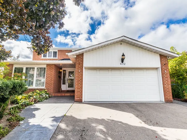 4172 Rayfield Ct, Mississauga, ON L4Z 1E7