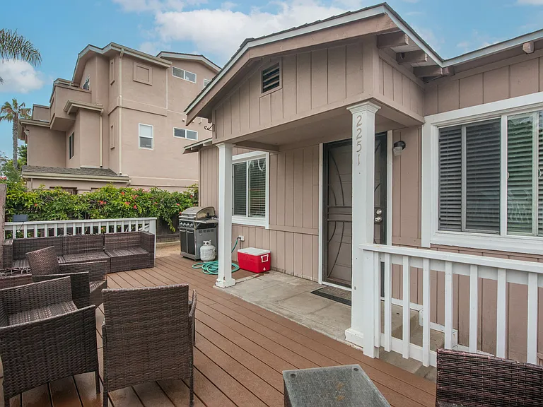 2251 Felspar St — Photo 27