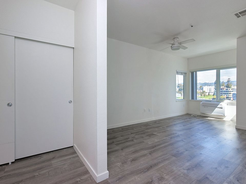 1st image of 1524 1st Ave #2B-2Ba