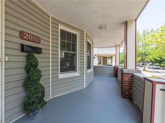 3rd image of 2092 Marlowe Ave