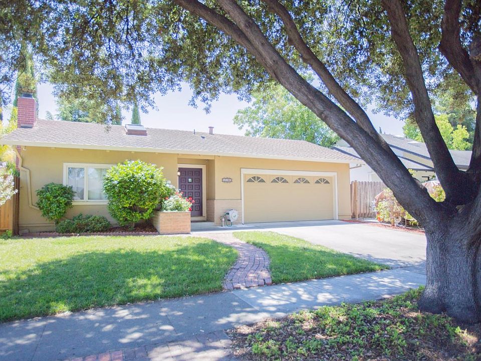 1st image of 4010 Valerie Dr