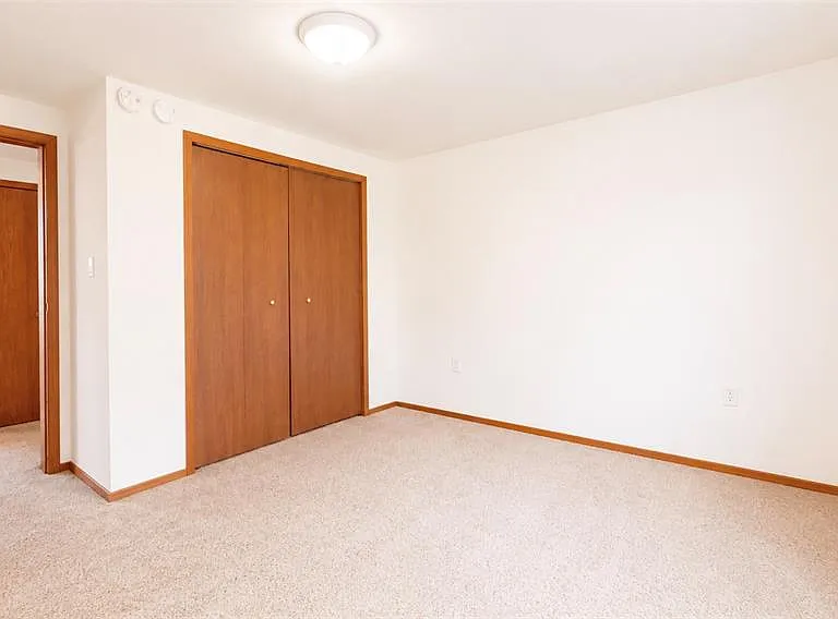 2232 London Bridge Dr #42 — Photo 10