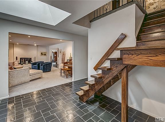 3rd image of 17 Estates Pl