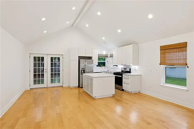 2 bed, 1.0 bath, 1000 sqft, $1,650 — Photo 3