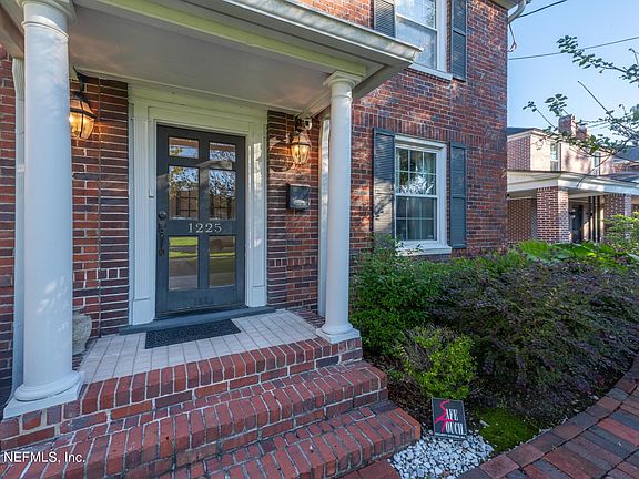 3rd image of 1225 LANDON Avenue