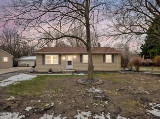430 E 3rd St, Perrysburg, OH 43551