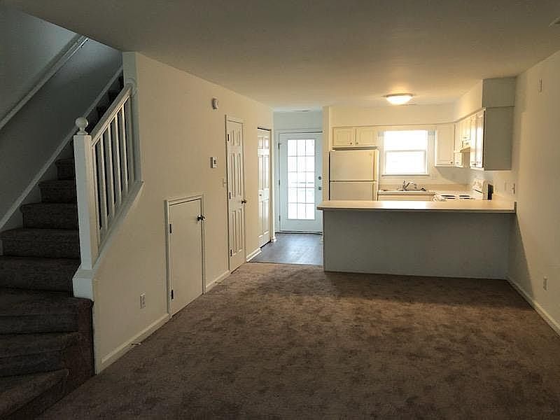 2nd image of 38173 Beachwood Ct Unit 66