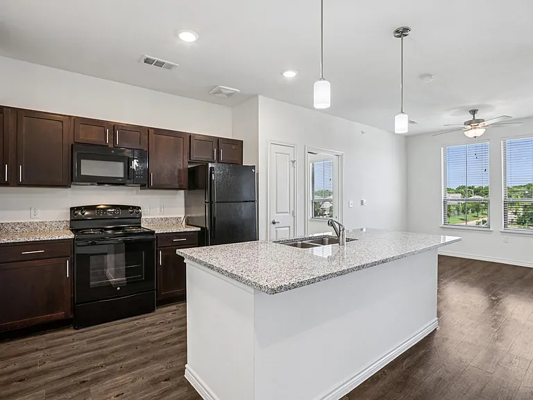 Limestone Ridge — Photo 114
