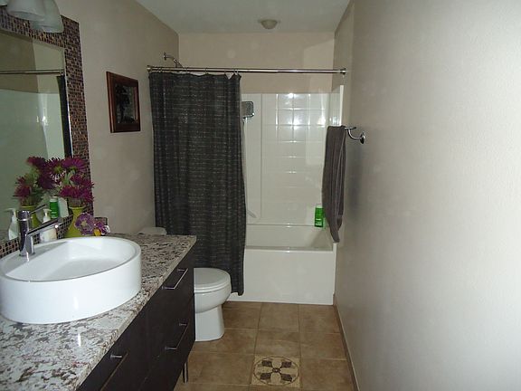 3rd image of 10916 168th Ave NW