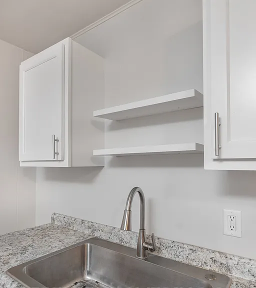 714 S Wooster Ave #4 — Photo 3